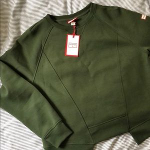 Green hunter sweater